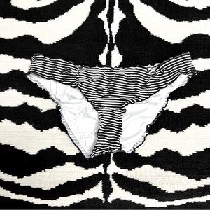 Victoria’s Secret Striped Ruched Bikini Bottom Small